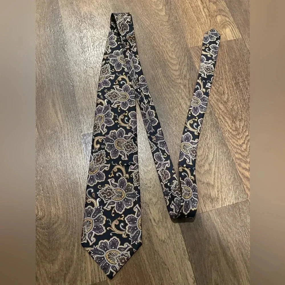 Pierre Balmain Men’s Paisley Floral Print 100% Silk Tie Black Gray Beige